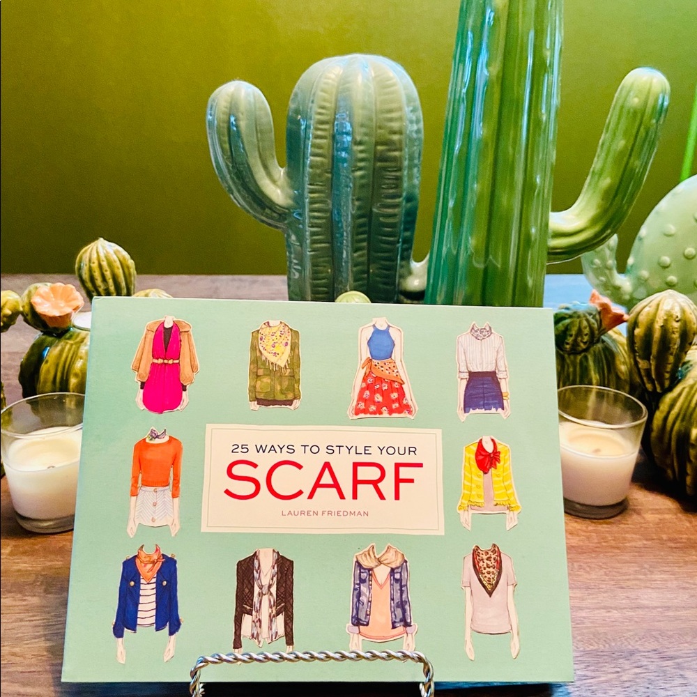 25 Ways To Style Your SCARF Fashion Book